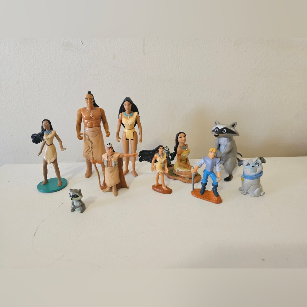Disney Pocahontas Figures Set of 10